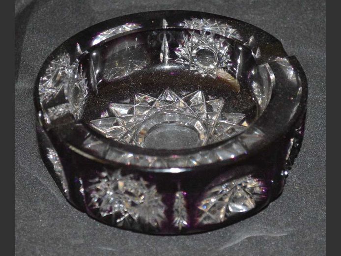 BOHEMIAN CRYSTAL ASHTRAY, 12cm Diameter x 4.5cm High
