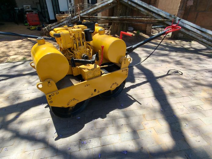 VIPAC 60 ROLLER - RUNNING