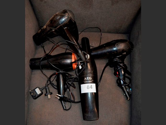 LOT: DUSTBUSTER & 3 x HAIRDRYERS [Faulty]