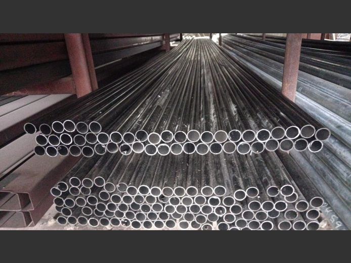 6m steam pipe 25mm diameter 2mm thick