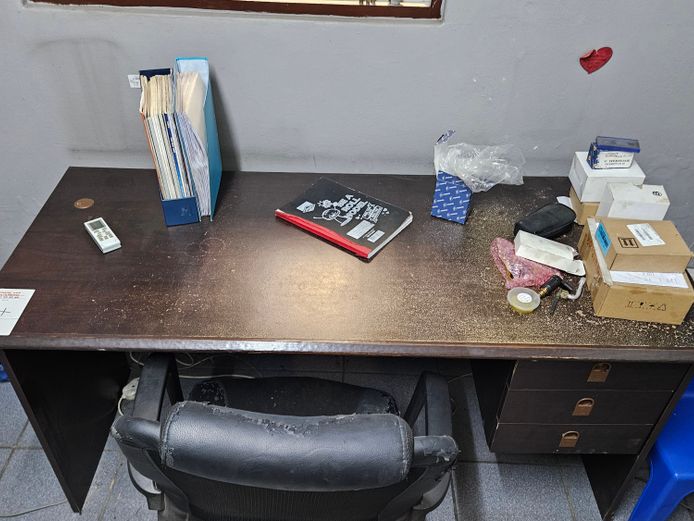 WOODEN DESK AND SMALL ACCESSORIES