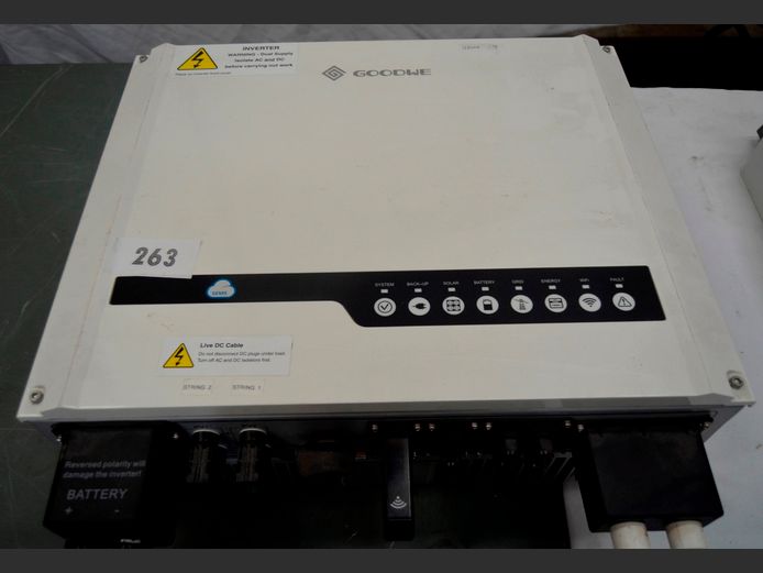 GOODWE 48V/5000W HYBRID INVERTER [Untested]