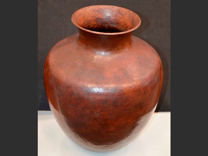 LARGE COPPER VASE, 39.5cm High
