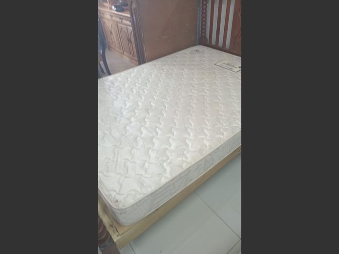 Doube bed matrass