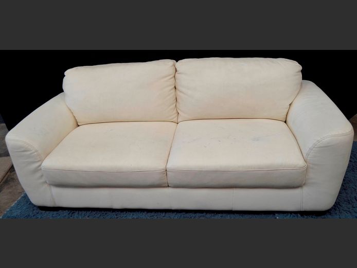 WHITE LEATHER 2-SEATER COUCH, 205 x 90cm
