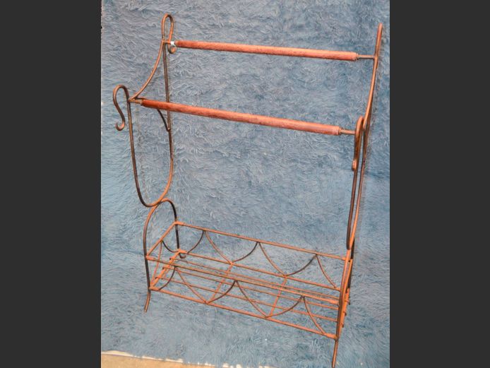 WROUGHT IRON TOWEL STAND, 70 x 36 x 101cm