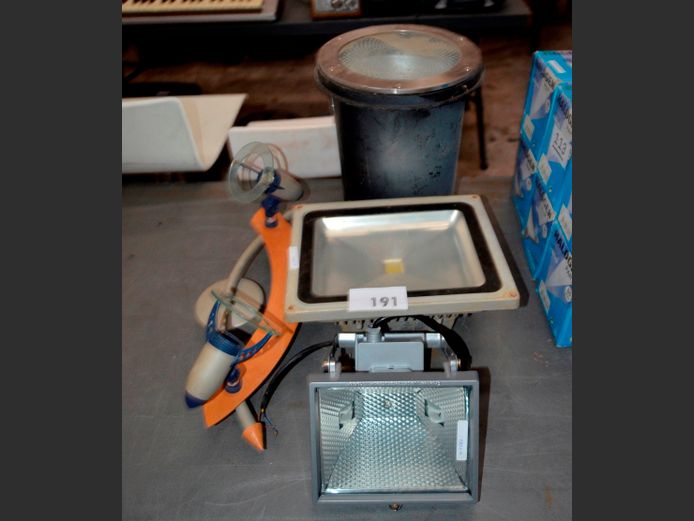 LOT: SPOTLIGHTS & CEILING LIGHTS [Untested]