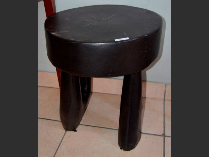 CARVED SIDE TABLE, 46cm Diameter x 51cm HIgh