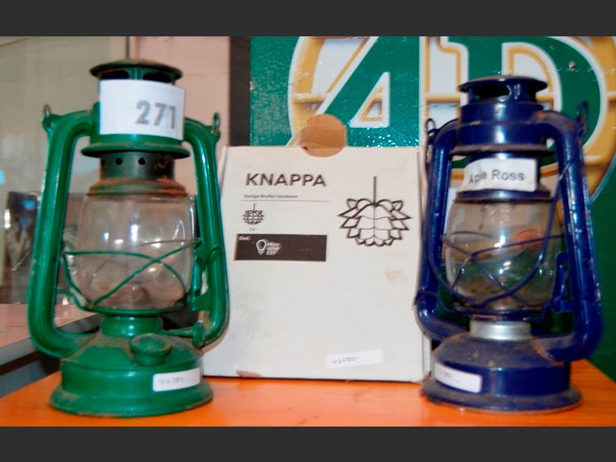 LOT: KNAPPA JACOBSON LIGHT & PAIR PARAFFIN LANTERNS