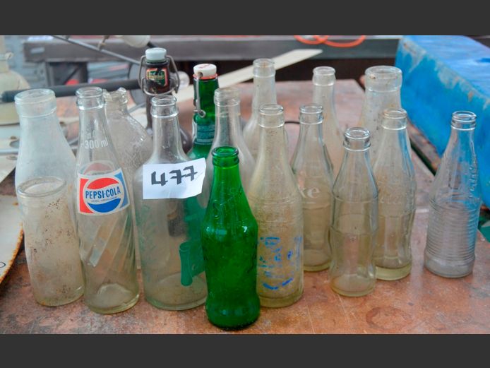 COLLECTION VINTAGE  BOTTLES