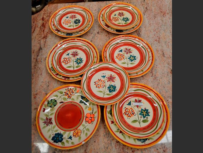 SET FLORAL PAINTED DINNER & SIDE PLATES [13 Pieces]
