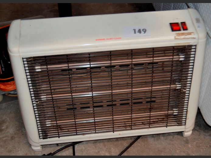LOGIK BAR HEATER [Switches on]