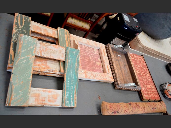 PAINT TECHNIQUE PICTURE FRAMES, etc