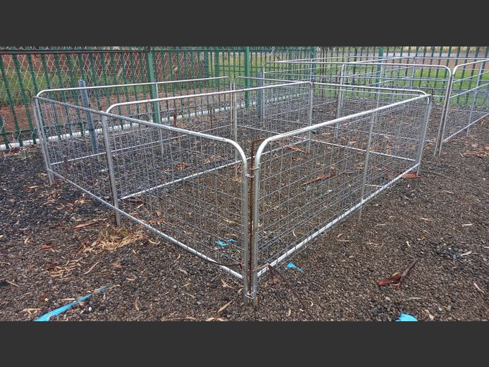 3mx1m hoog skaap hekkies 5 panel