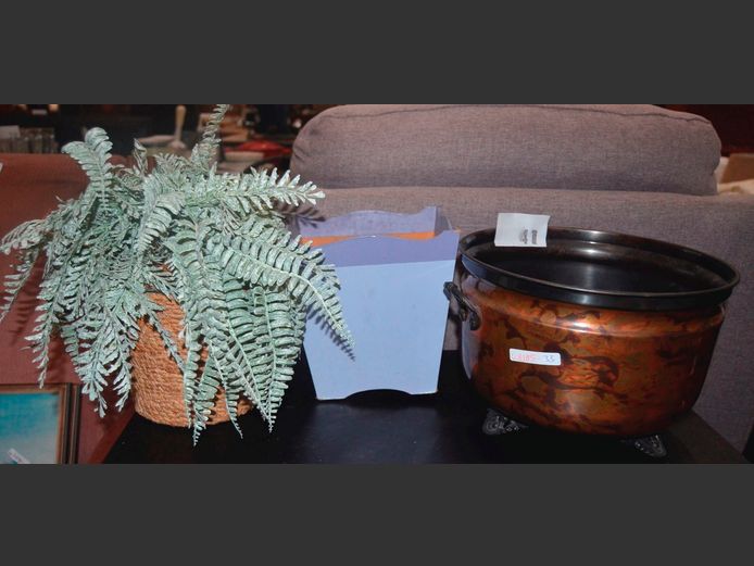 METAL PLANTER, EVERLASTING FERN, etc