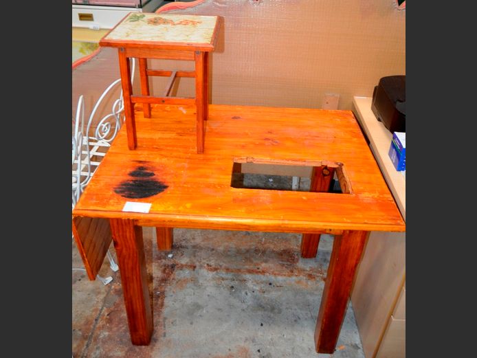 PINE WORK TABLE, 90 x 66 x 73cm, & A SIDE TABLE, 32 x 32 x 39cm