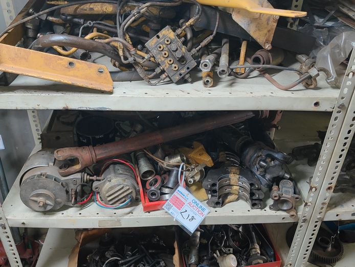 LOT VARIOUS TLB SPARES