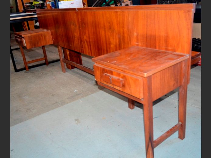 KIAAT DOUBLE HEADBOARD WITH PAIR PEDESTALS ATTACHED
