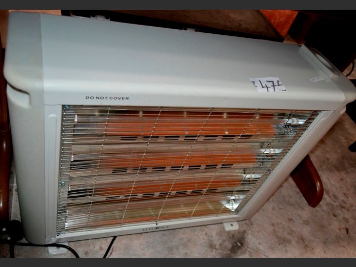ELEGANCE 4-BAR HEATER [Switches on]