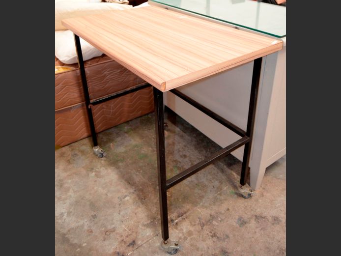 OAK FOIL & METAL TABLE ON CASTORS, 100 x 60 x 92cm