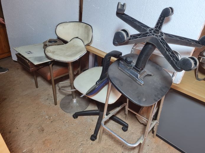LOT VARIOUS CHAIRS, HEATER AND SUITCASE
