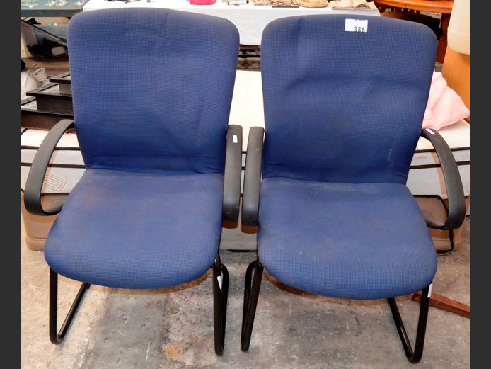 PAIR BLUE SLEIGH BASE VISITOR'S CHAIRS