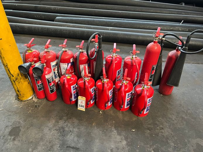 Lot Fire extinguishers