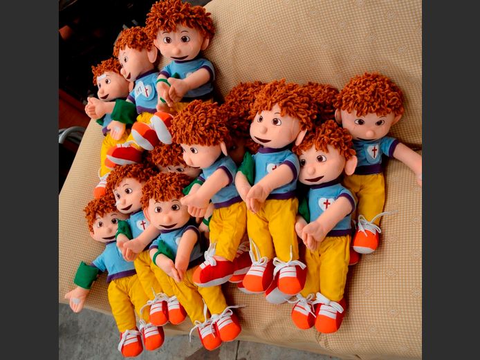 LOT: 20 x SPIRIT BUDDY STUFFED TOYS [#: 415436635]