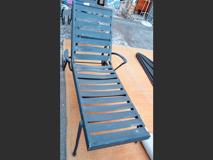 CAST ALUMINIUM POOL LOUNGER, 186 x 76cm