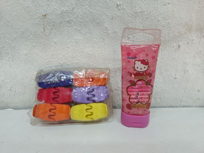 Hello Kitty Hair Bands Tube & Colorful Hair Clips Lot