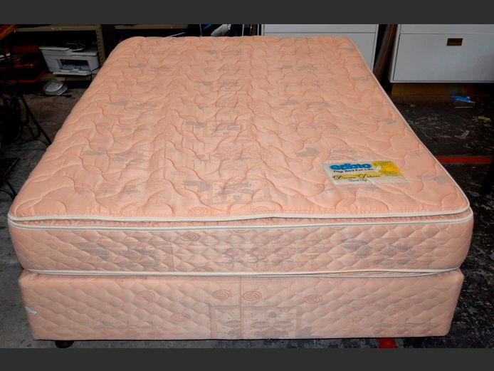 EDBLO DOUBLE BED BASE & MATTRESS SET