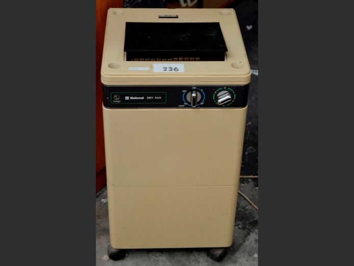 NATIONAL DRY FAN DE-HUMIDIFIER [Switches on, untested further]