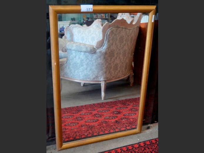 GILT FRAMED MIRROR, 69 x 100cm