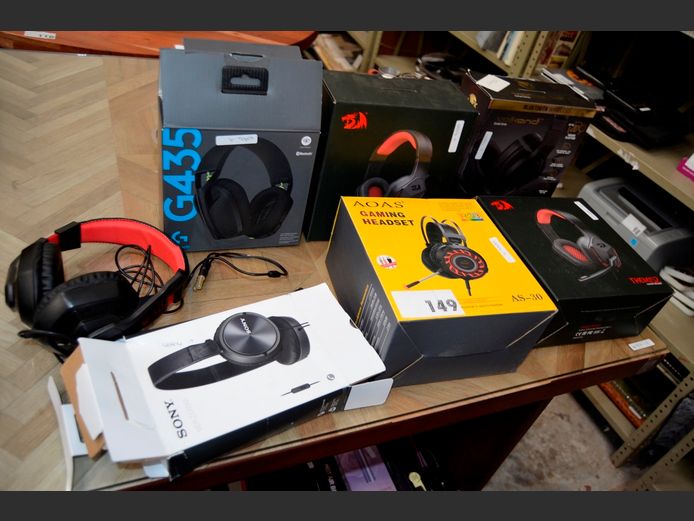 LOT OF 7 GAMING HEADSETS: RED DRAGON, SONY, etc [Untested]