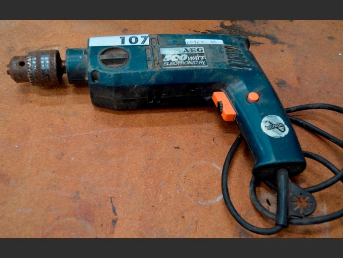 AEG DRILL [Switches on, Untested further]