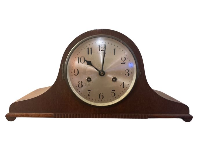 Mantle Clock 