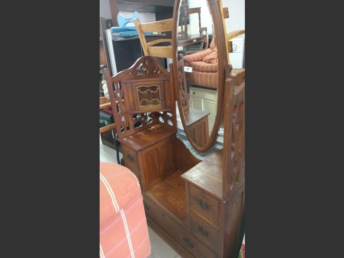 Antique dressing table