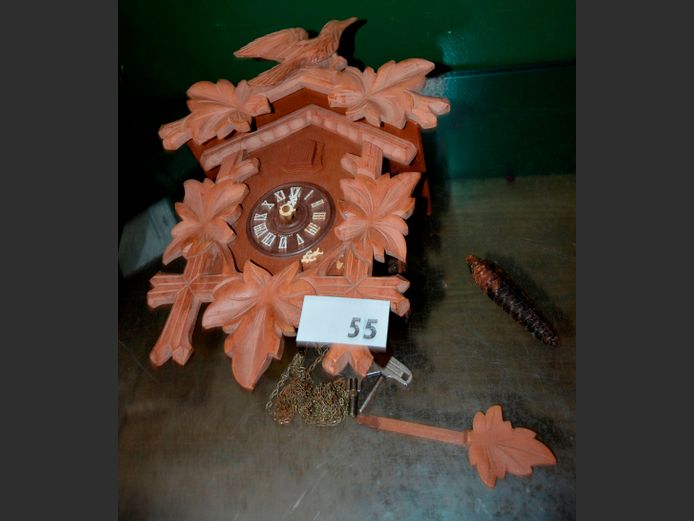 CUCKOO CLOCK WITH WEIGHTS, 30 17 x 40cm [Condition unknown]