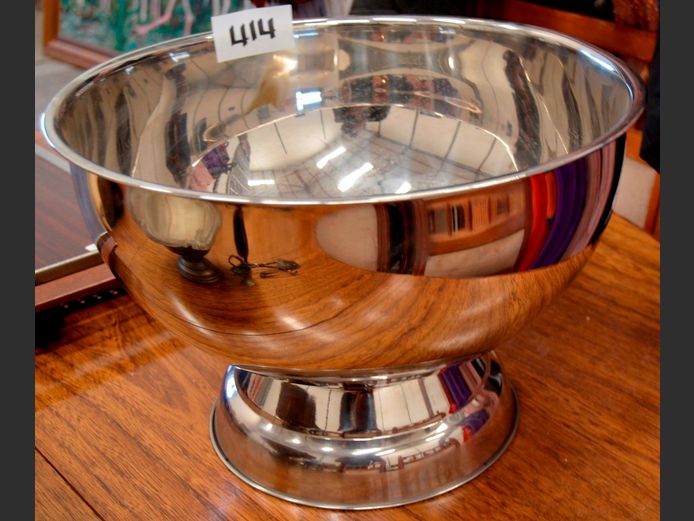 STAINLESS STEEL CHAMPAGNE COOLER, 40cm Diameter x 26.5cm High