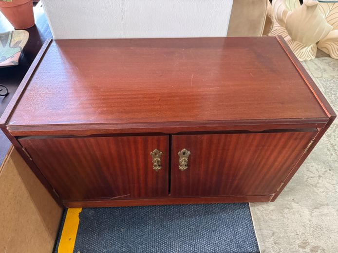 Wooden Cabinet + Lamp 