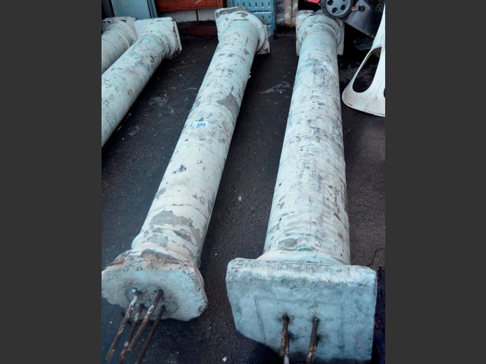 SET OF 4 CONCRETE COLUMNS, 211cm High
