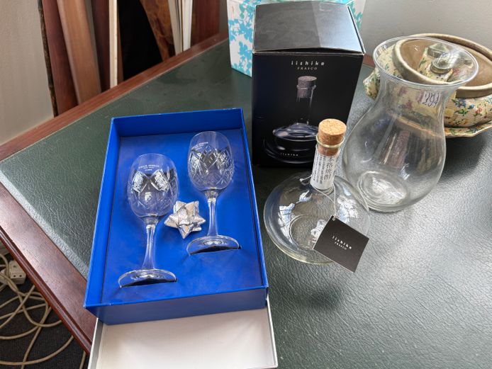 iichiko Fiasco Bottle, Glass Pot & 2 Crystal Wine Glasses 