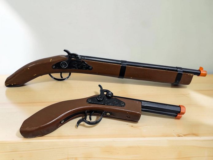 Vintage Parris Manufacturing Co. Toy Cap Guns - Set of 2