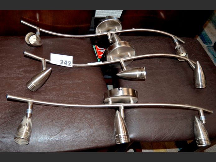 LOT: 3 x CHROME 3-SPOT SPOTLIGHTS, 61cm Long