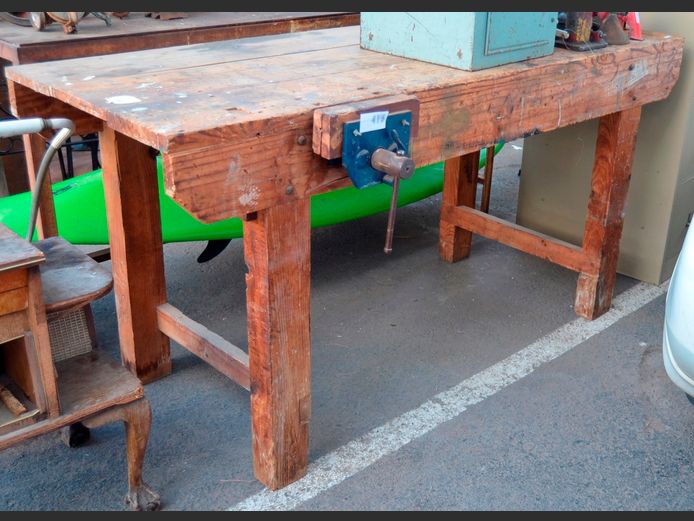 PINE WORK BENCH WITH VICE ATTACHED, 184 x 68 x 89cm