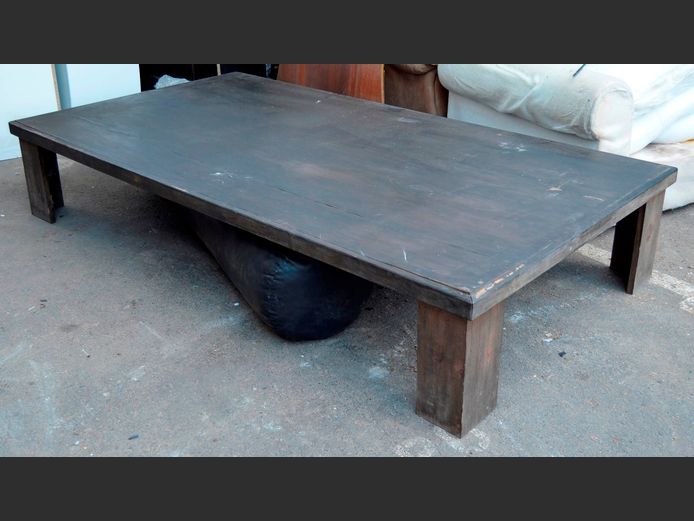 LARGE OUTDOOR COFFEE TABLE, 229 x 123 x 41cm [1 corner blown]