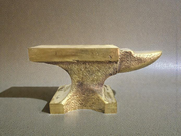 Solid Cast Brass Anvil (1.75kg)