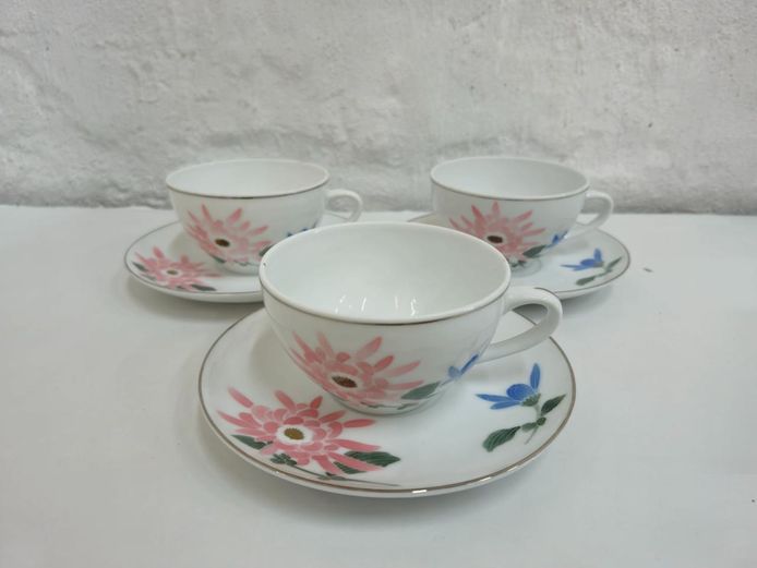 Set of 3 Chinese Liling Porcelain Floral Tea Cups & Saucers