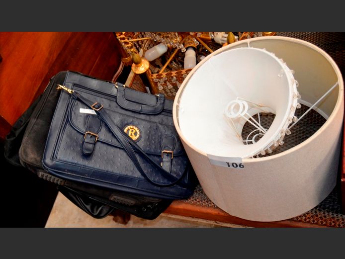 LOT: LAMP SHADES, LAPTOP BAGS, BRIEFCASE, etc