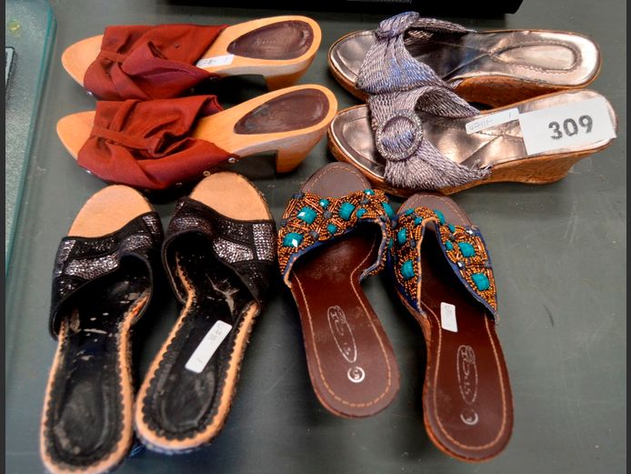 LOT: 4 x PAIRS LADIES SHOES